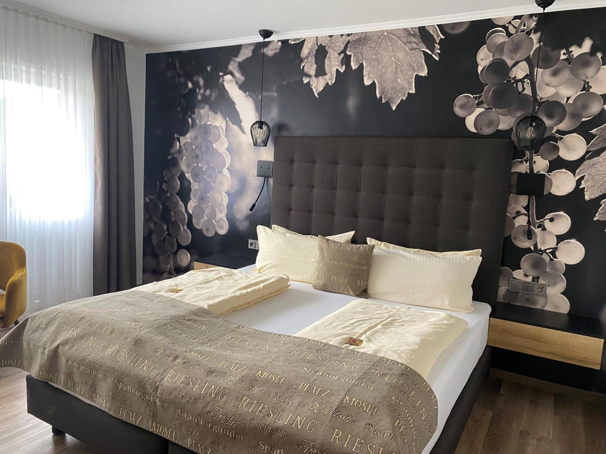 Weinhotel Sonnenschein Эрнст Номер фото