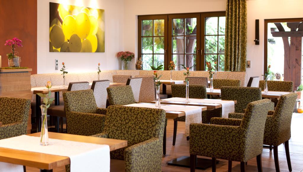 Weinhotel Sonnenschein Эрнст Экстерьер фото